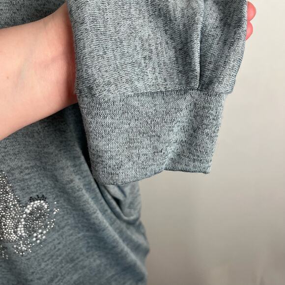 ONE WORLD | Gray/Blue Rhinestone Polar Bear Comfy Sweatshirt | Women's Large - Picture 4 of 9